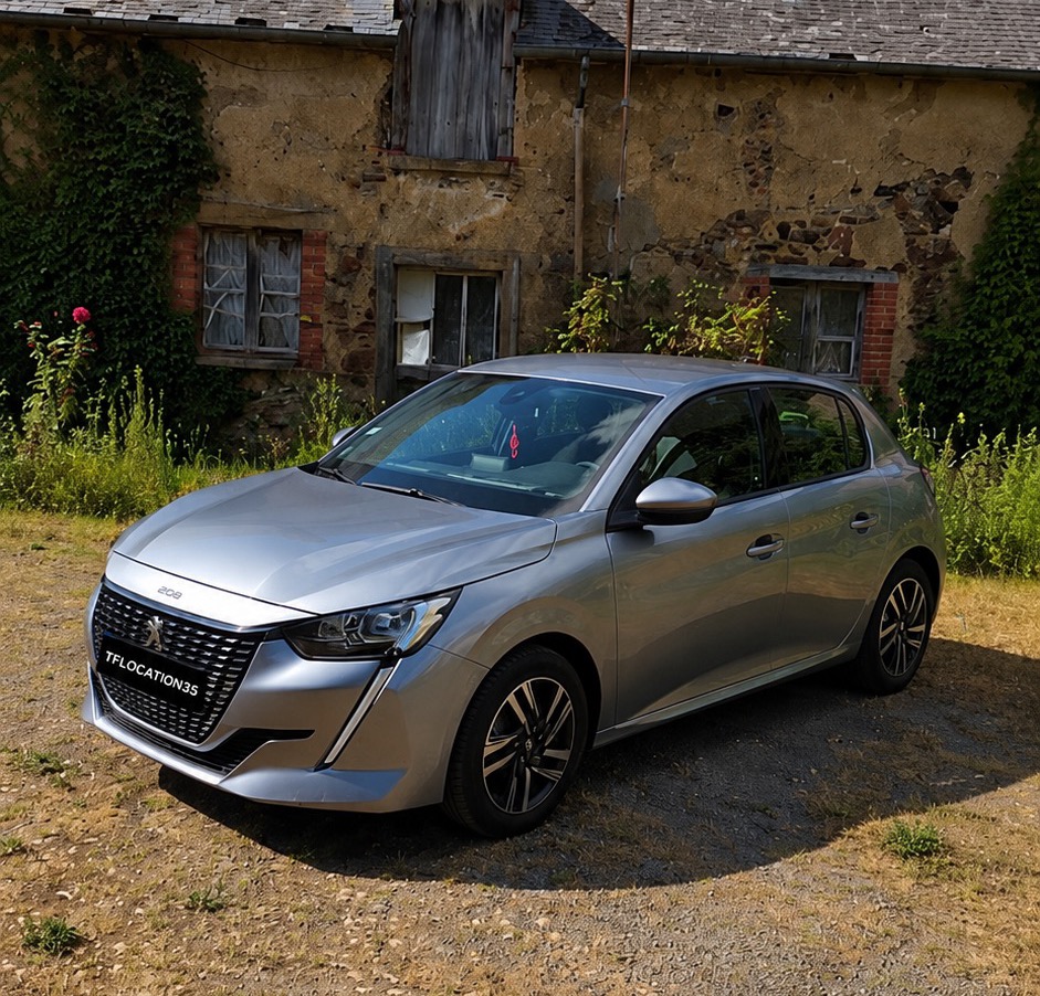 Peugeot 208 Active — location voiture Vitré | TFR Location 35